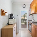 El De Adela Apartment *