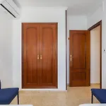 El De Adela Apartment
