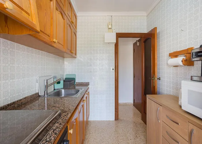 El De Adela Apartamento